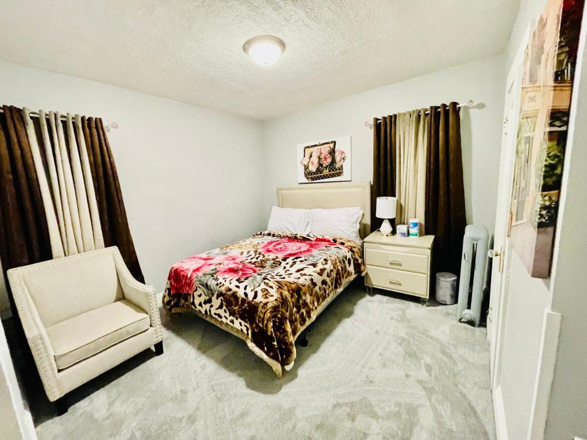 Fearlessrose Vacation Rental Springfield Exterior photo