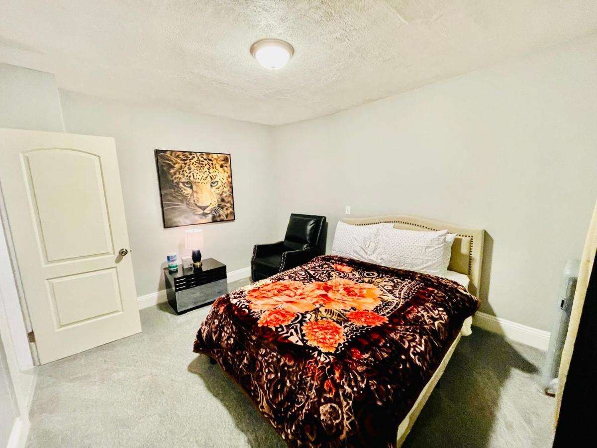 Fearlessrose Vacation Rental Springfield Exterior photo